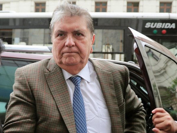 Familia de Alan García rechaza funeral con honores de Estado