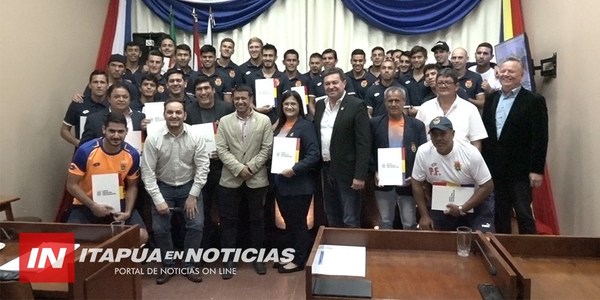 RECONOCIMIENTO A ATLETIC FBC POR CLASIFICAR A LA ETAPA FINAL DE LA COPA PARAGUAY