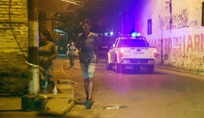 Hincha baleado en zona de Kambala está grave y podría quedar paralítico - Edicion Impresa - ABC Color