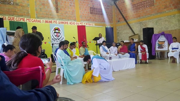 Jueves Santo: Se celebra la Última Cena y la institución de la Eucarístia | San Lorenzo Py
