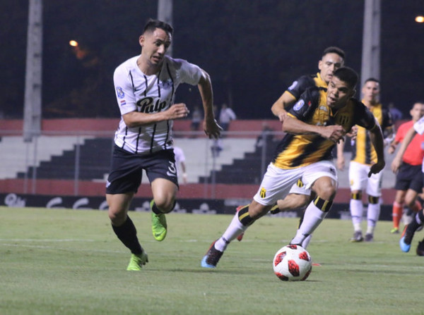 Libertad y Guaraní empataron 1-1 » Ñanduti