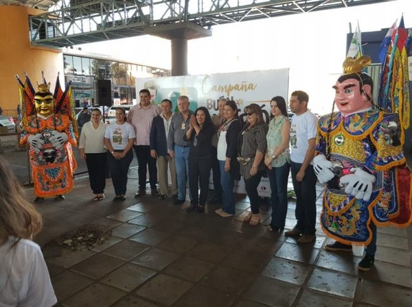 Colorida bienvenida a extranjeros en CDE - Nacionales - ABC Color