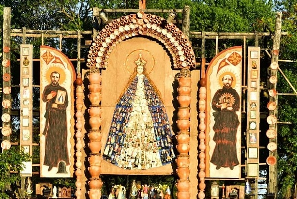 Tañarandy aguarda a visitantes para la celebración del Viernes Santo