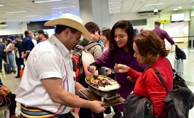 HOY / Exitosa campaña “Paraguay buen anfitrión” con más de 13 mil pasajeros en el Aeropuerto