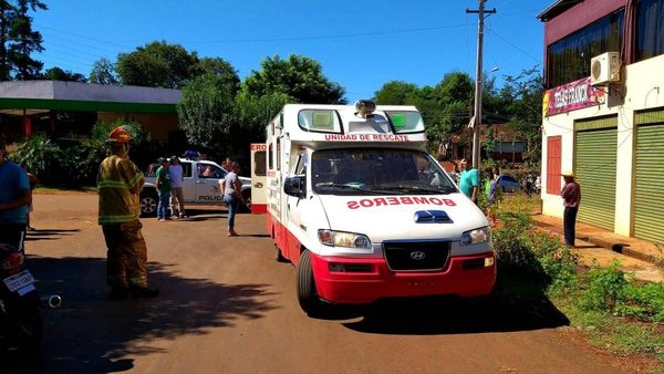 MUJER MUERE ARROLLADA POR EL VEHÍCULO EN EL QUE IBA VIAJAR.