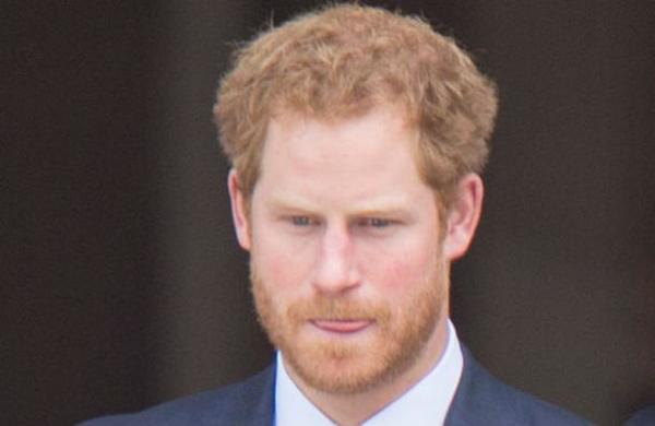 El príncipe Harry dice que el videojuego Fortnite tendría que ser prohibido - C9N