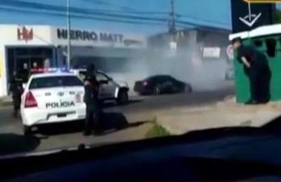 Tiroteo y persecución de película en Avenida Santa Teresa - C9N