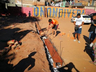 Elaboran la chipa más larga del mundo en la Chacarita - 730am - ABC Color