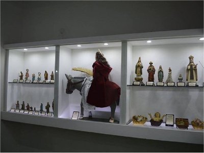 Muestra recuerda la influencia indígena en la Semana Santa paraguaya | Paraguay en Noticias 