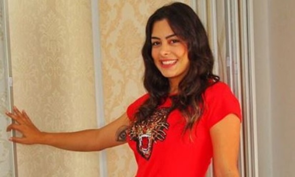 Criticaron duramente a Larissa Riquelme