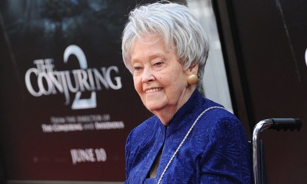 Murió Lorraine Warren, la mujer que inspiró la película “El Conjuro”