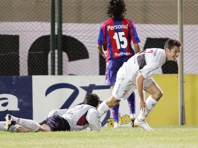 Catorce años sin goleada de Olimpia en superclásicos
