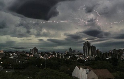 HOY / Pronostican llegada de lluvias y tormentas eléctricas para mañana