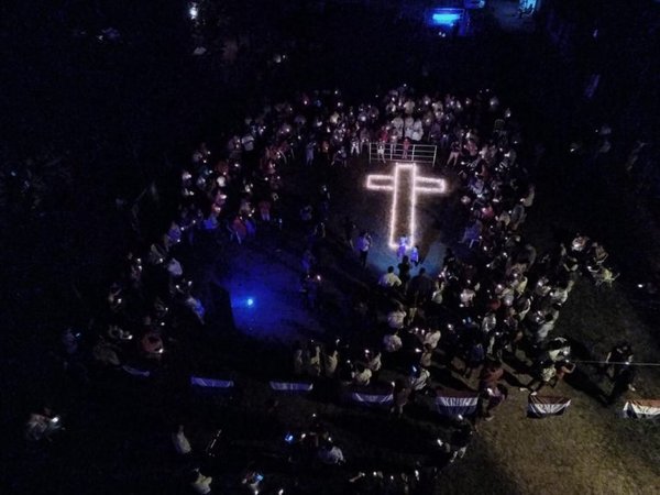 Luces por la memoria en Piribebuy | Paraguay en Noticias