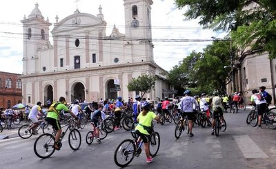 Bicitour por siete iglesias - Edicion Impresa - ABC Color