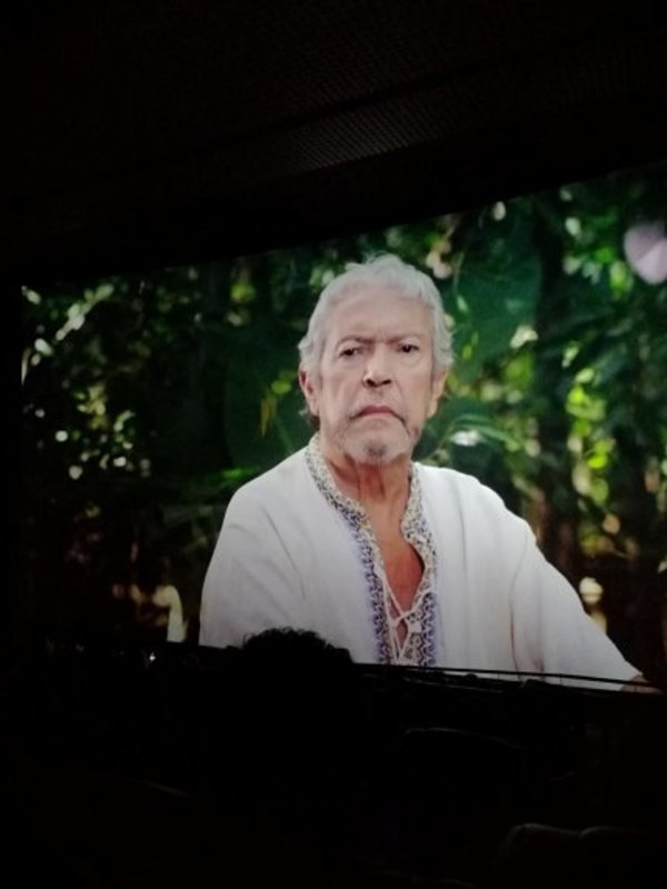Jesús Pérez en una película posadeña - Edicion Impresa - ABC Color