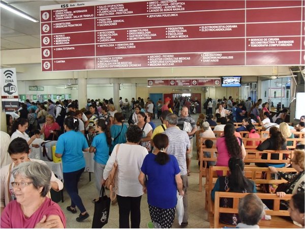 Reservar turno es toda una odisea para asegurados en colapsado IPS
