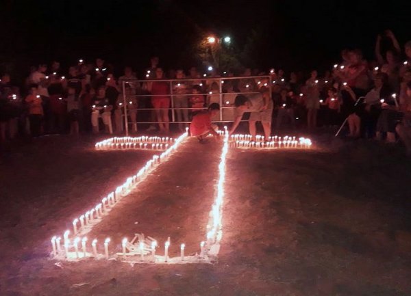 Luces por la memoria en Piribebuy - Edicion Impresa - ABC Color
