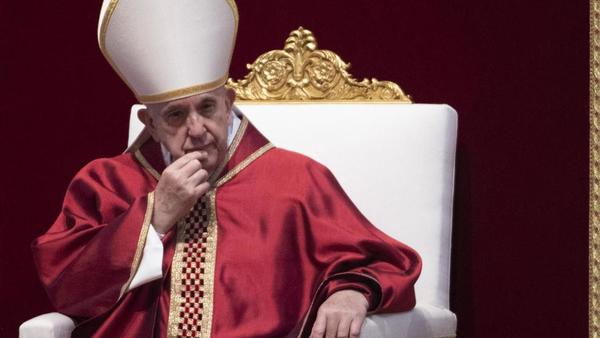El Papa asegura que quien rechaza a los homosexuales “no tiene corazón humano” » Ñanduti