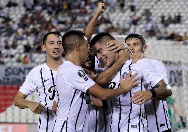 Libertad enfrenta a River Plate por la fecha 17 del Apertura