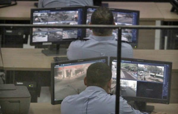 Violencia intrafamiliar y polución sonora, los hechos más denunciados al 911 - Radio 1000 AM