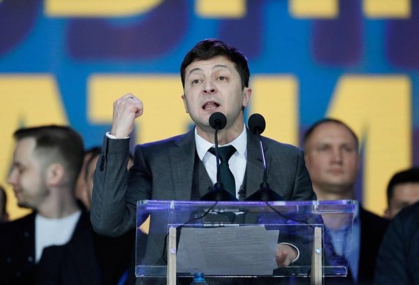 Ucrania se prepara para victoria probable del cómico Zelenski - Internacionales - ABC Color