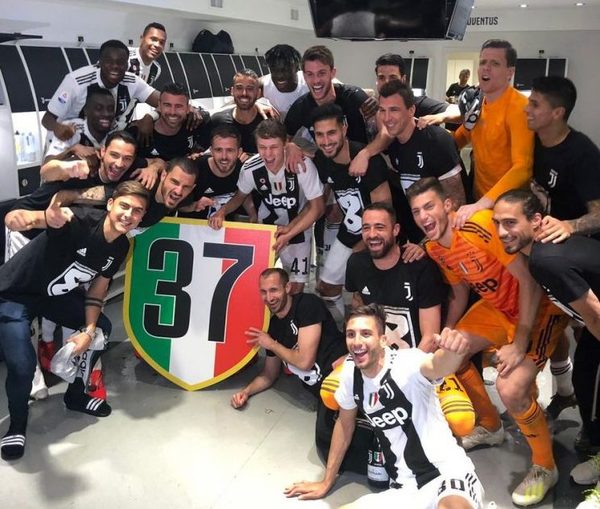 La 'Juve' se consuela con su octavo título seguido en Italia