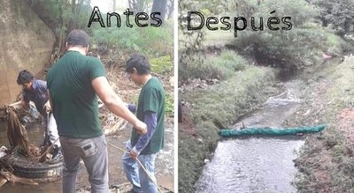 ¡Limpian arroyos con materiales reciclados!