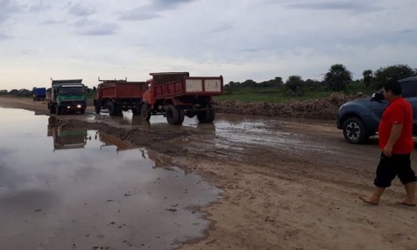 La ruta a Alberdi está amenazada de nuevo por la crecida del río Paraguay - Edicion Impresa - ABC Color