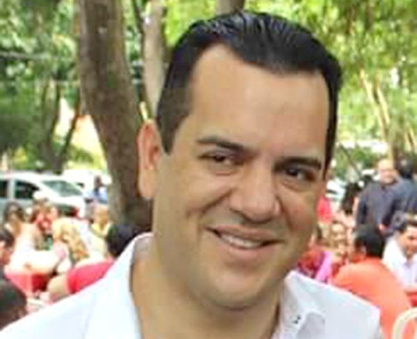 Arbitrariedades de Friedmann dejan millonarios clavos en la gobernación