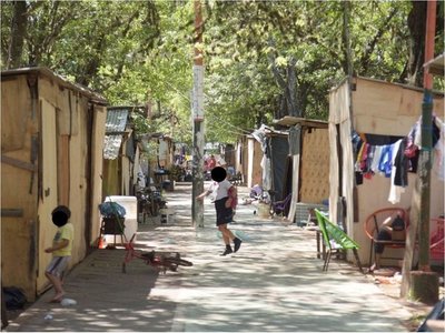 Ante crecida, Comuna prevé crear   albergues permanentes