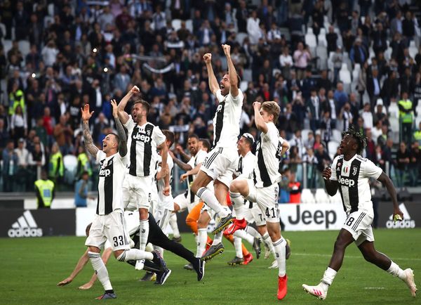 La Juve festeja otro título