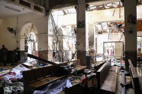 Pascua sangrienta en Sri Lanka con ocho explosiones y 160 muertos