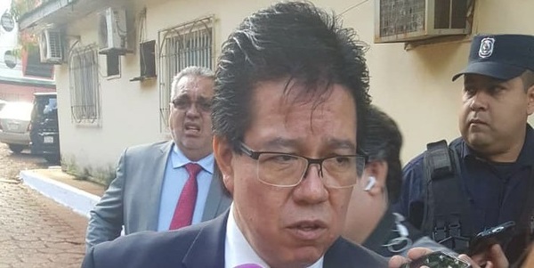 Contralor García entre la destitución o la absolución - ADN Paraguayo
