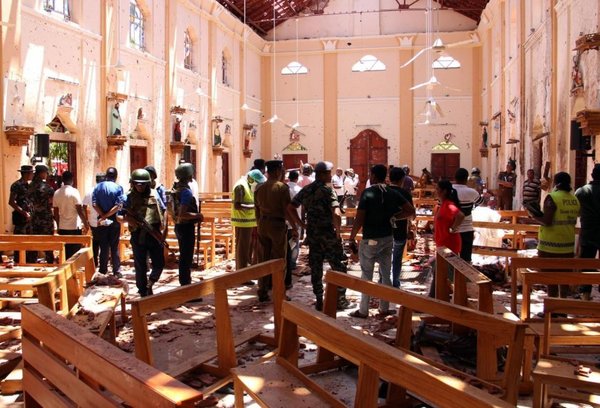 Pascua sangrienta en Sri Lanka: 8 explosiones y 160 muertos | Paraguay en Noticias