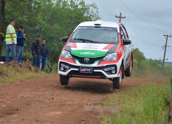 Paraguayos van a Córdoba
