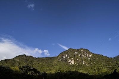 Deslave deja al menos 14 muertos y cinco heridos en el suroeste de Colombia