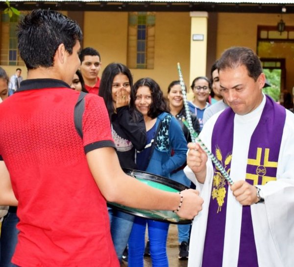 Jóvenes luqueños defienden la vida y se preparan para una gran marcha - Edicion Impresa - ABC Color