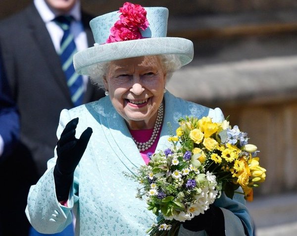 La reina Isabel II cumplió 93 años - Edicion Impresa - ABC Color