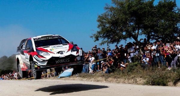 Galanti y Toyotoshi con la bandera tricolor en el WRC - Edicion Impresa - ABC Color