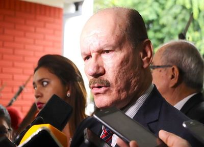 Califican de ilegal lista para ascensos militares