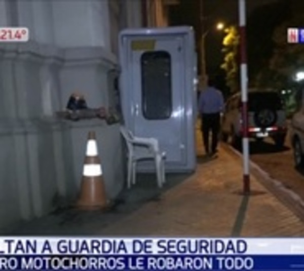 Entre cuatro asaltan a guardia de seguridad en microcentro de Asunción - Paraguay.com