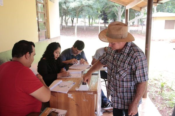 Lobby en el Senado por desbloqueo de listas sábana