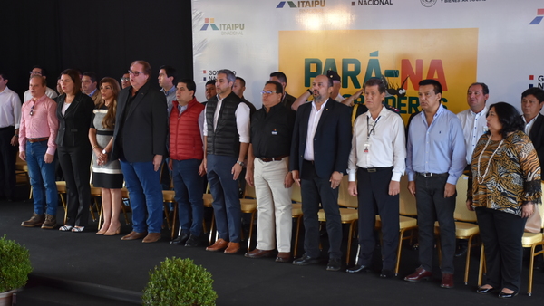 Marito presenció lanzamiento de campaña contra dengue - ADN Paraguayo