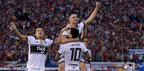 Olimpia se acorta solo en busca del objetivo - ADN Paraguayo