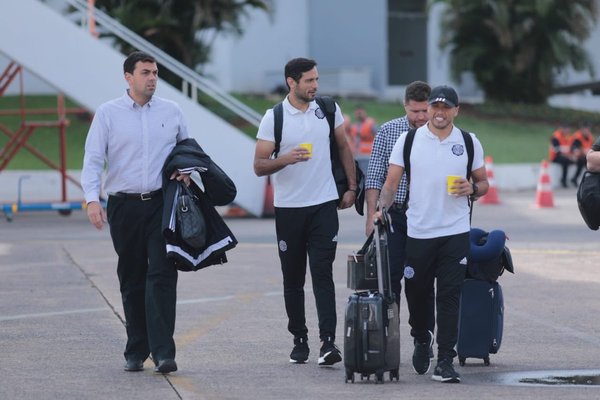 Olimpia partió a Chile en busca de la clasificación a octavos de final