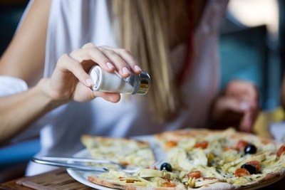 No es problema comer ciertos alimentos, el tema es comer en exceso
