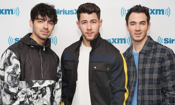 Los Jonas Brothers anunciaron el lanzamiento de su nuevo álbum “Happiness Begins”