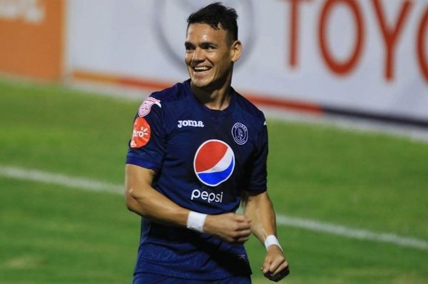 Moreira Aldana aumenta su cosecha goleadora | Paraguay en Noticias