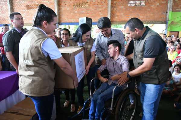 Donan 1.200 kits de alimentos para familias vulnerables de Ciudad del Este | Paraguay en Noticias 